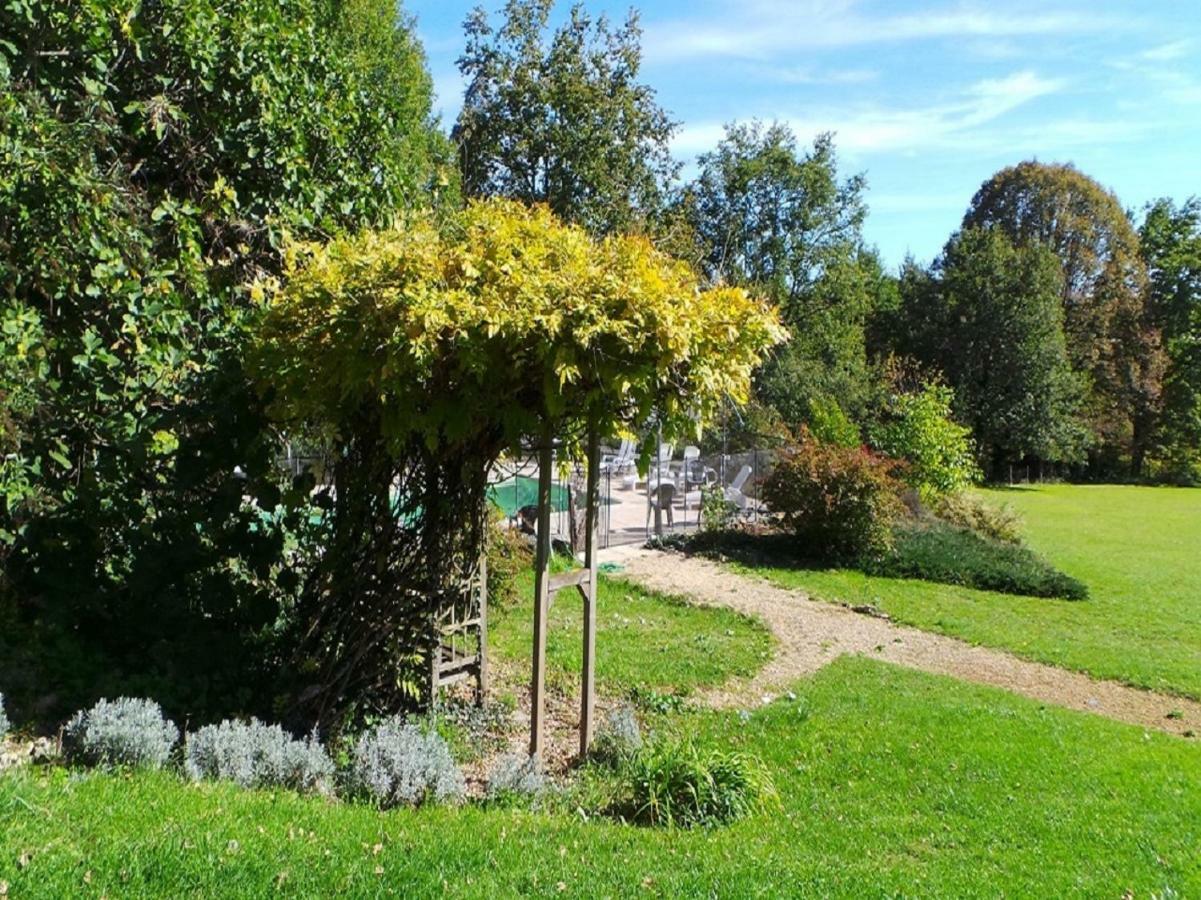 Les Coustilles Saint-Alvere ภายนอก รูปภาพ