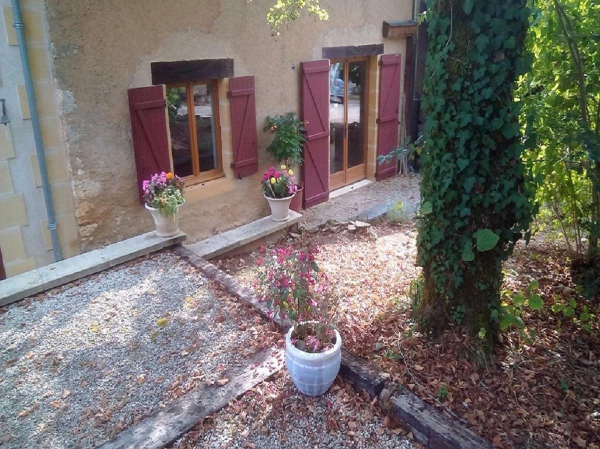 Les Coustilles Saint-Alvere ภายนอก รูปภาพ
