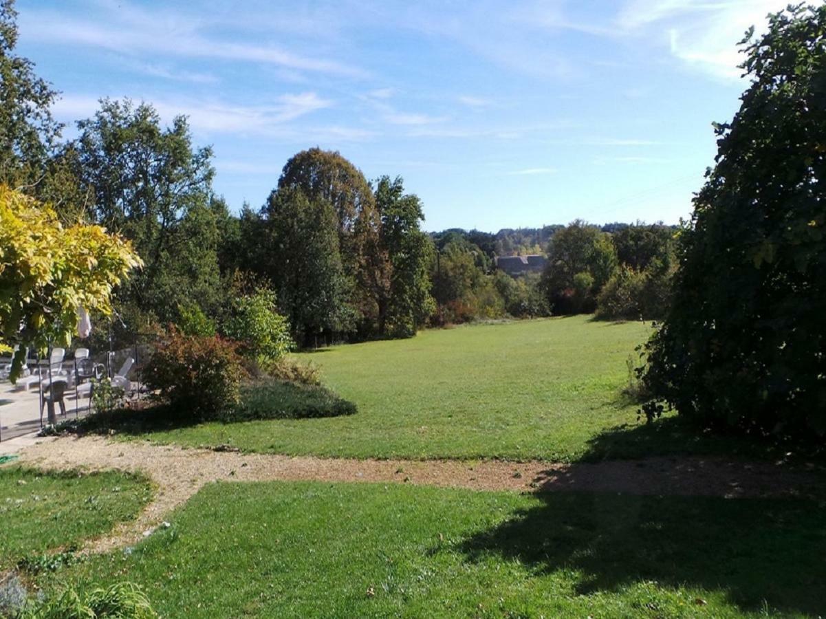 Les Coustilles Saint-Alvere ภายนอก รูปภาพ