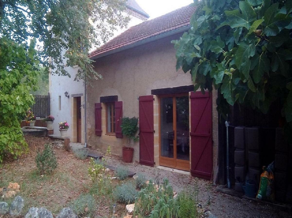Les Coustilles Saint-Alvere ภายนอก รูปภาพ